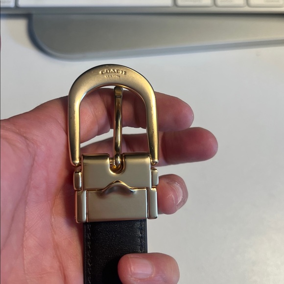 Coach, Large Black Leather Belt w/ Gold Buckle - Picture 5 of 6